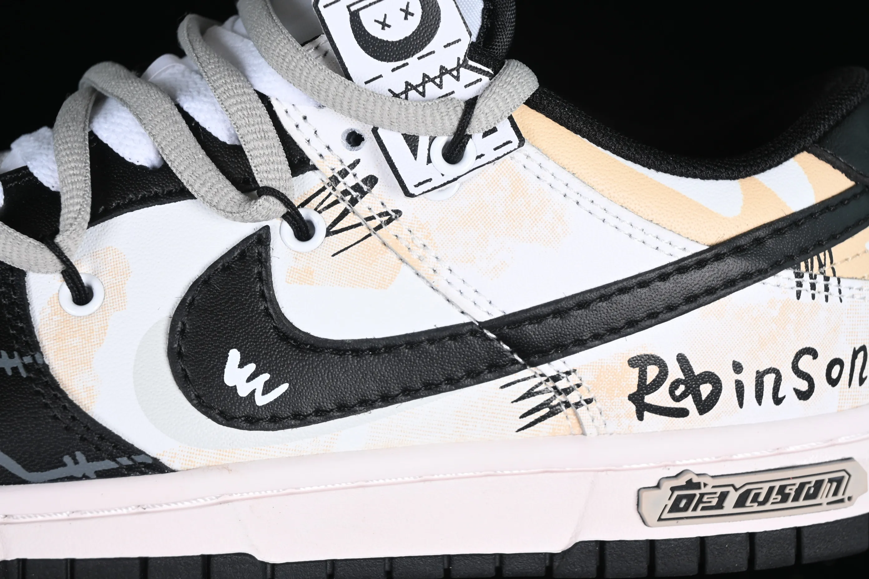 All Categories Nk SB Dunk Series Nk SB Dunk Low Low-top sneakers Nk Dunk Low DaVinci Custom Robinson Graffiti Deconstruction SB strap low-top casual sneakers DD1391-100